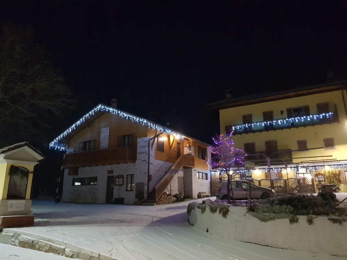 Albergo Casavecchia Tiarno di Sopra Extérieur photo